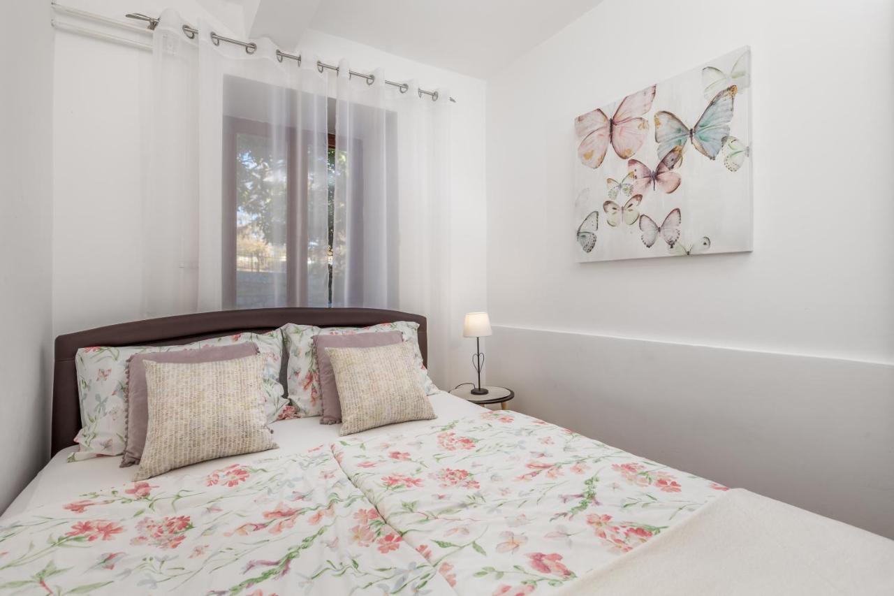 Apartment Carmen 马图利 外观 照片